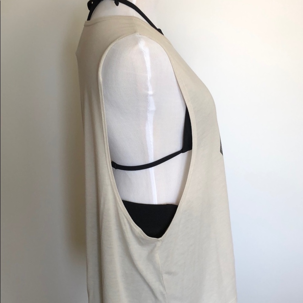 Volcom - Picture 3 of 4